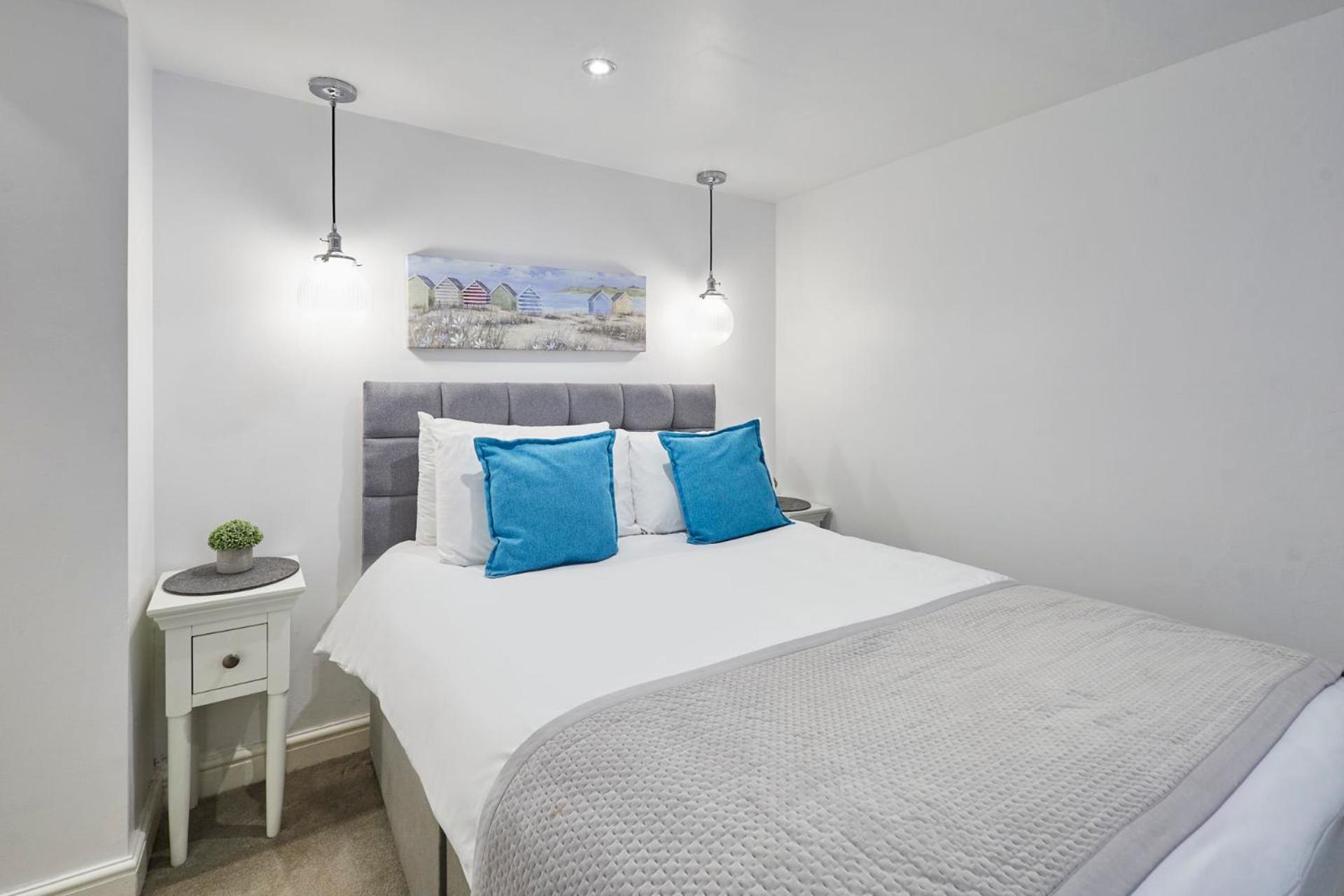 Host & - The Courtyard Retreat * Уитби